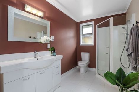 Photo of property in 15 Eton Drive, Hillcrest, Hamilton, 3216