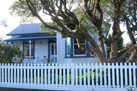 Photo of property in 30 Bristol Square, Hutt Central, Lower Hutt, 5010