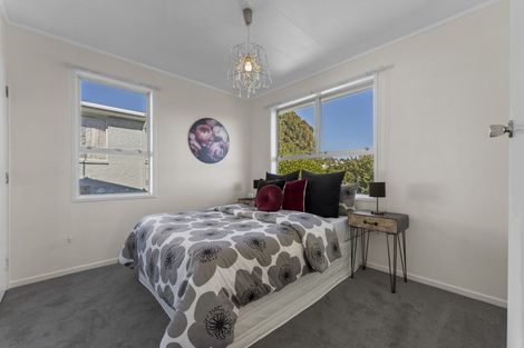 Photo of property in 39 Tavistock Street, Westown, New Plymouth, 4310