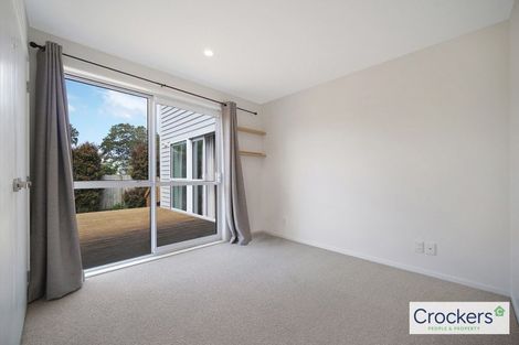 Photo of property in 16 Ararata Lane, Mangere Bridge, Auckland, 2022