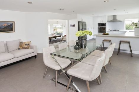 Photo of property in 2/4 Limerick Place, Dannemora, Auckland, 2016