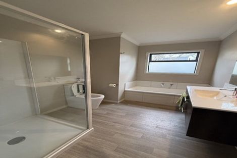 Photo of property in 23a Howard Road, Taradale, Napier, 4112