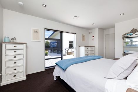 Photo of property in 28 Ainslee Street, Highlands Park, New Plymouth, 4312