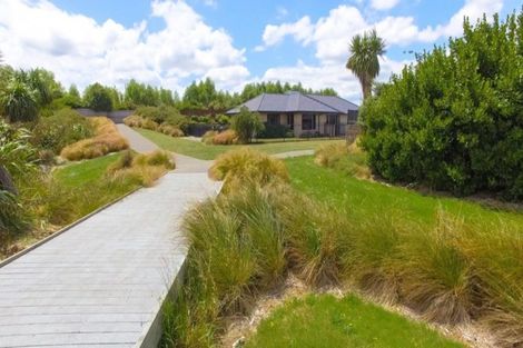 Photo of property in 21 Strathcarron Place, Broomfield, Christchurch, 8042