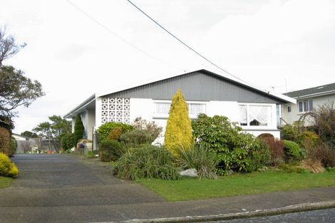 Photo of property in 28 Edinburgh Crescent, Waikiwi, Invercargill, 9810