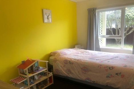 Photo of property in 11 Jasmine Grove, Maungaraki, Lower Hutt, 5010