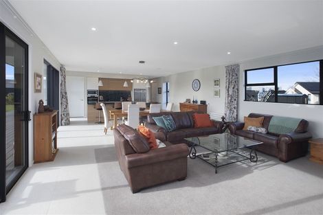 Photo of property in 17 Hallfield Drive, Ohoka, Kaiapoi, 7692