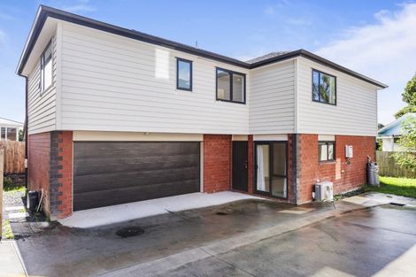 Photo of property in 39a Cutler Street, New Lynn, Auckland, 0600