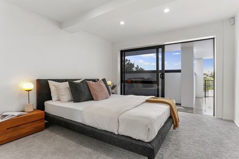 Photo of property in 35 Palmer Crescent, Mission Bay, Auckland, 1071