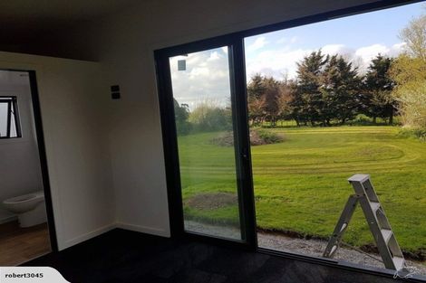 Photo of property in 18 Waihoehoe Road, Drury, 2113