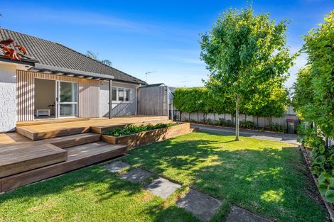 Photo of property in 1/26 Queen Street, Papakura, 2110