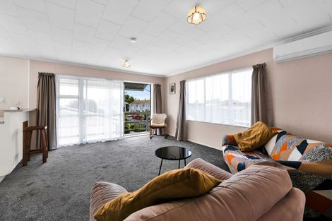 Photo of property in 43b Fulford Street, New Plymouth, 4310