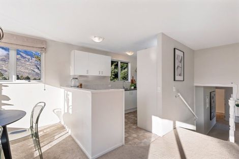 Photo of property in 72 Jims Way, Frankton, Queenstown, 9371