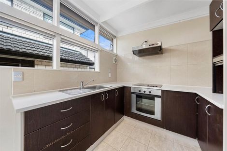 Photo of property in 2/127 Seabrook Avenue, New Lynn, Auckland, 0600