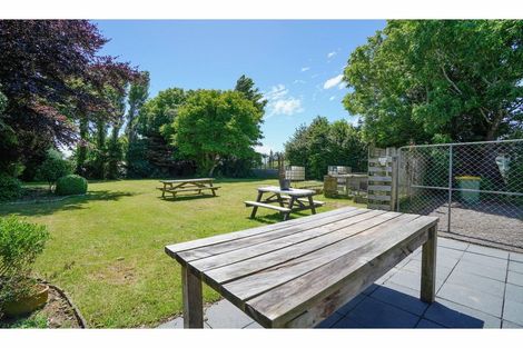 Photo of property in 12 Mclew Road, Kennington, Invercargill, 9871