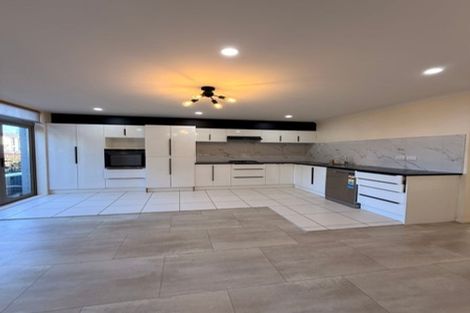 Photo of property in 8 Reins Road, Takanini, 2112