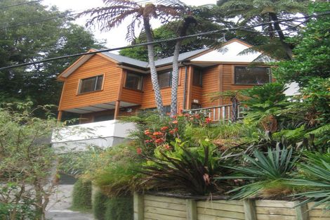 Photo of property in 15a Crieff Street, Northland, Wellington, 6012