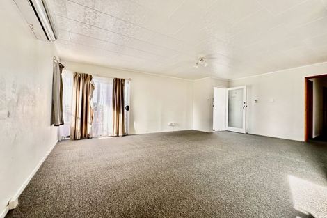 Photo of property in 45 Finlayson Avenue, Clendon Park, Auckland, 2103