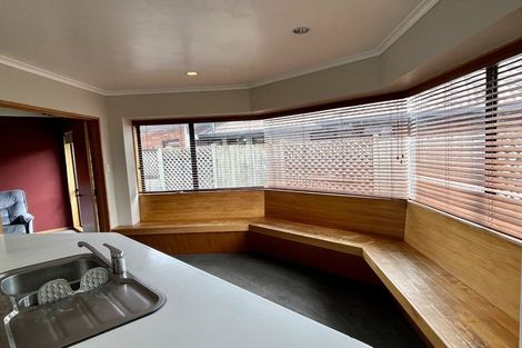 Photo of property in 3 Pahiatua Street, Hokowhitu, Palmerston North, 4410