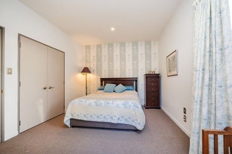 Photo of property in 45 Waicola Drive, Fitzherbert, Palmerston North, 4471