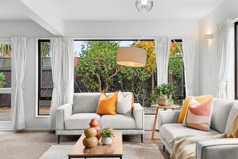 Photo of property in 1/8 Cottesmore Close, Burnside, Christchurch, 8053