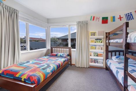 Photo of property in 50 Fovant Street, Russley, Christchurch, 8042