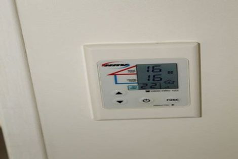 Photo of property in 10 Hill Crescent, New Lynn, Auckland, 0600