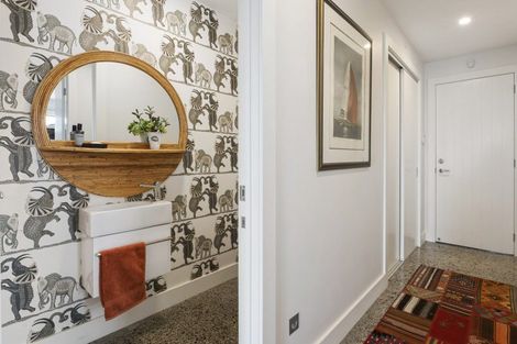 Photo of property in 5 Azalea Lane, Waipahihi, Taupo, 3330