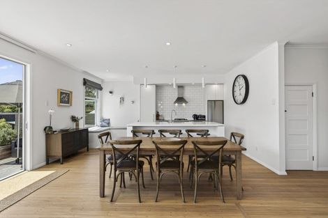 Photo of property in 40 Gaine Street, New Plymouth, 4310