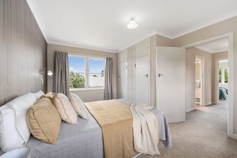 Photo of property in 2 Squires Place, Awapuni, Palmerston North, 4412