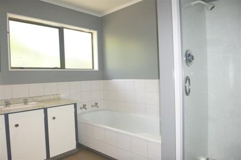 Photo of property in 206 Major Drive, Kelson, Lower Hutt, 5010