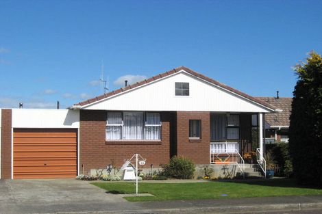 Photo of property in 2a Saint Annes Street, Levin, 5510
