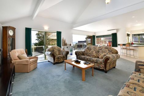 Photo of property in 59 Marellen Drive, Red Beach, 0932