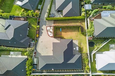 Photo of property in 35 Ballintoy Park Drive, Welcome Bay, Tauranga, 3175