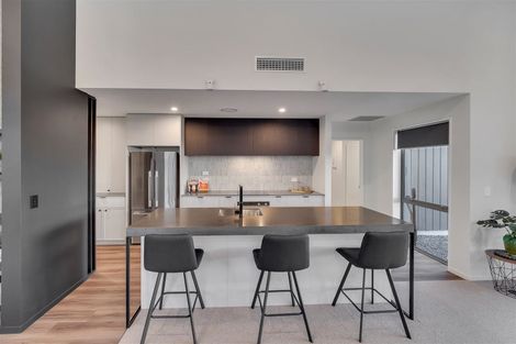 Photo of property in 27 Finstock Way, Rolleston, 7614