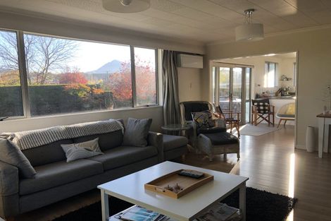 Photo of property in 14 Bernard Road, Albert Town, Wanaka, 9305