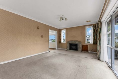 Photo of property in 30 Abbotleigh Avenue, Te Atatu Peninsula, Auckland, 0610