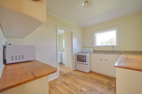 Photo of property in 103 Ennis Avenue, Pakuranga Heights, Auckland, 2010