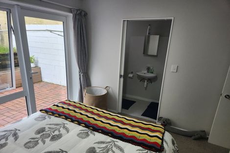 Photo of property in Pirie Street Townhouses, 32/35 Pirie Street, Mount Victoria, Wellington, 6011