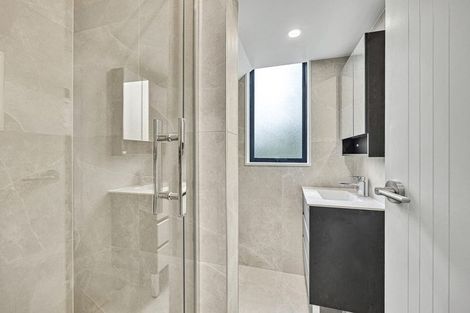 Photo of property in 2/163 Edmonton Road, Te Atatu South, Auckland, 0610