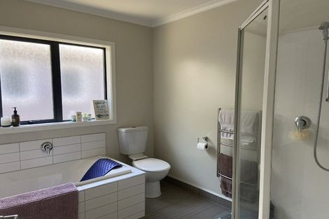 Photo of property in 138 George Street, Stokes Valley, Lower Hutt, 5019