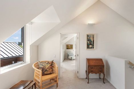 Photo of property in 23 Poynder Avenue, Merivale, Christchurch, 8014