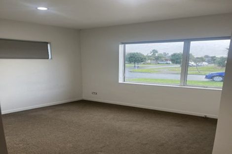 Photo of property in 11 Ancroft Street, Papakura, 2110