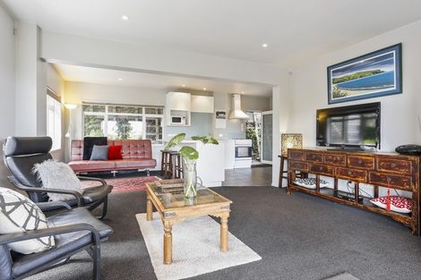 Photo of property in 18 Kanohi Terrace, Mangere Bridge, Auckland, 2022