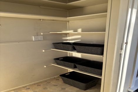 Photo of property in 37 Lambeth Crescent, Redwood, Christchurch, 8051