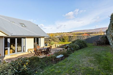 Photo of property in 5 Ethereal Crescent, Mount Pisa, Cromwell, 9383