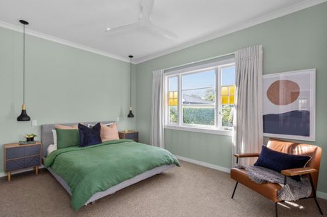 Photo of property in 7 Avenue Road, Greenmeadows, Napier, 4112