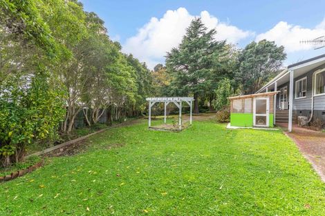 Photo of property in 27 Ruru Street, Waikanae, 5036