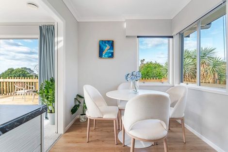 Photo of property in 191 Rangatira Road, Beach Haven, Auckland, 0626