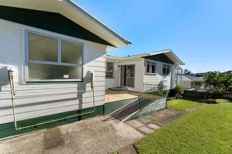Photo of property in 39 Tavistock Street, Westown, New Plymouth, 4310